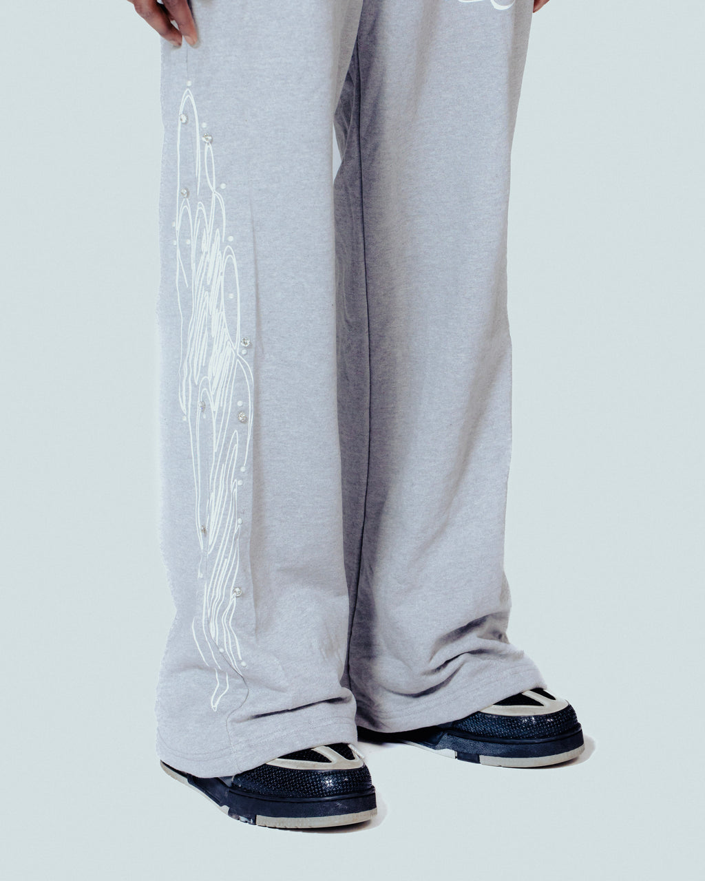 NoLuckyLuv grey/white Pants