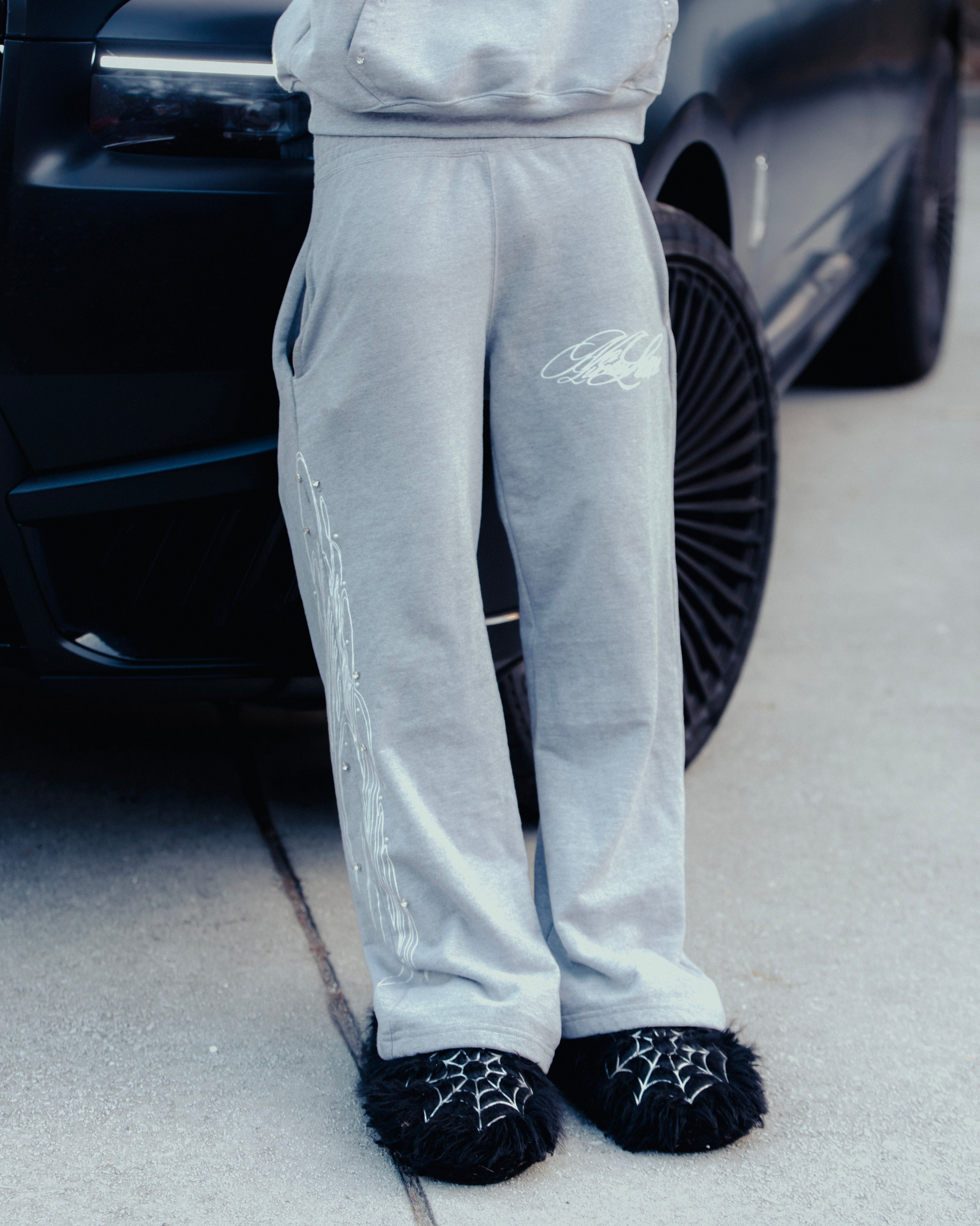 NoLuckyLuv grey/white Pants