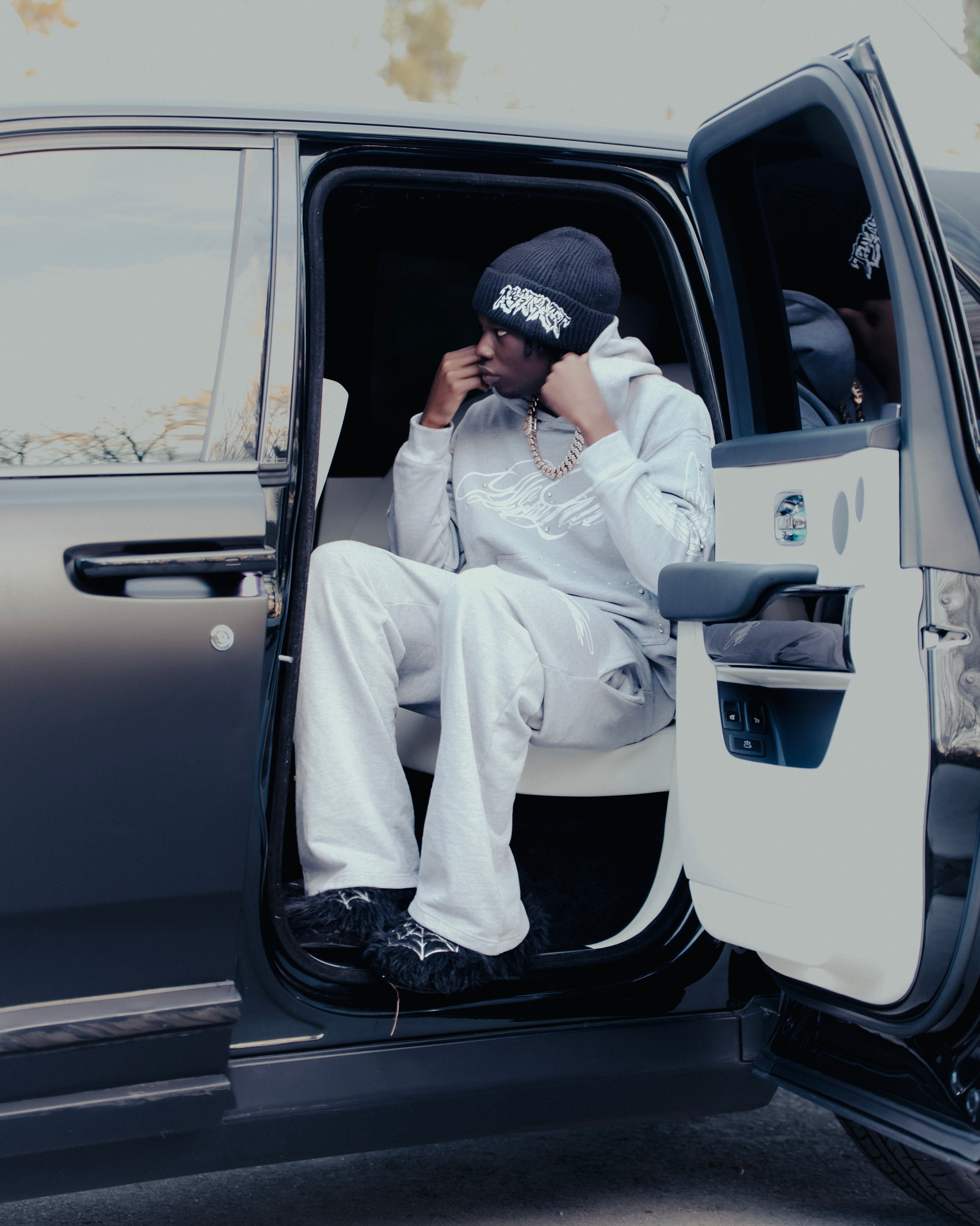 NoLuckyLuv grey/white Hoodie